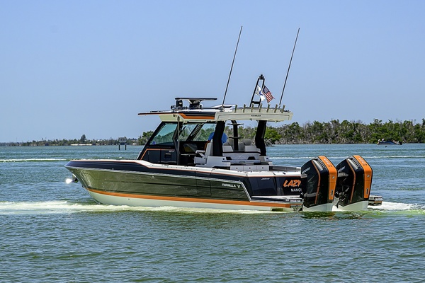 Lazy Girl 38ft Formula Yacht For Sale
