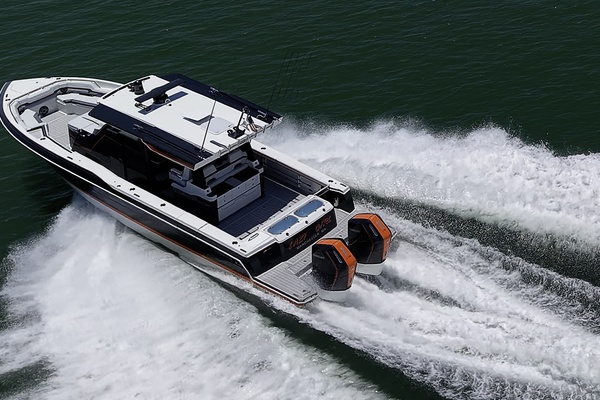 Lazy Girl 38ft Formula Yacht For Sale