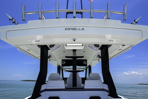Lazy Girl 38ft Formula Yacht For Sale