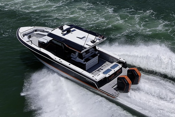 Lazy Girl 38ft Formula Yacht For Sale