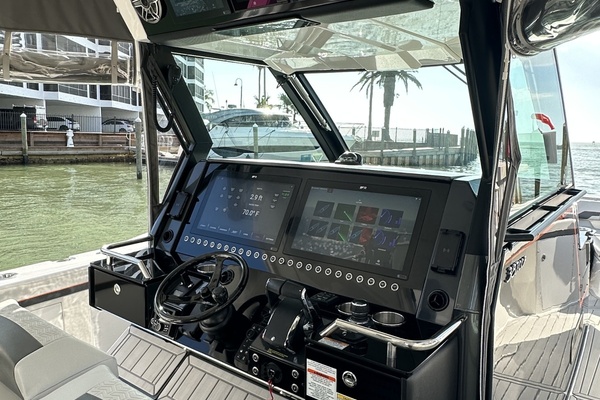 Lazy Girl 38ft Formula Yacht For Sale