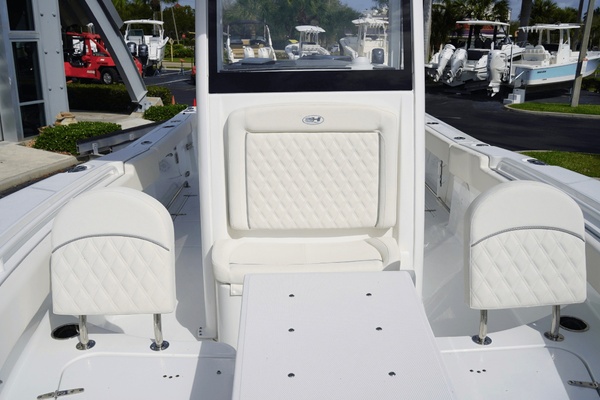 27ft Sea Hunt Yacht For Sale
