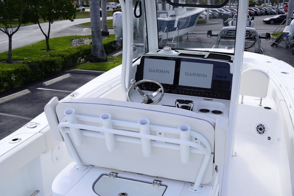 27ft Sea Hunt Yacht For Sale