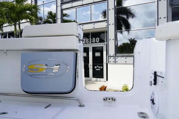 27ft Sea Hunt Yacht For Sale
