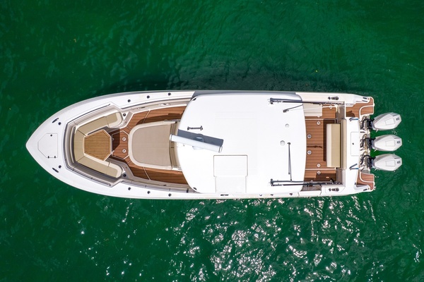38ft Boston Whaler Yacht For Sale