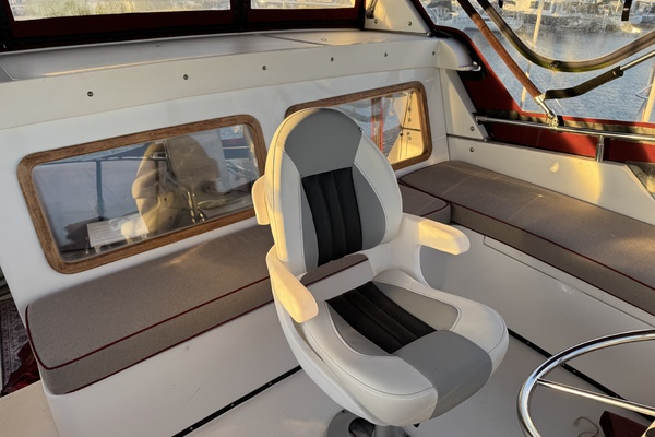 Adagio 37ft President Yacht For Sale