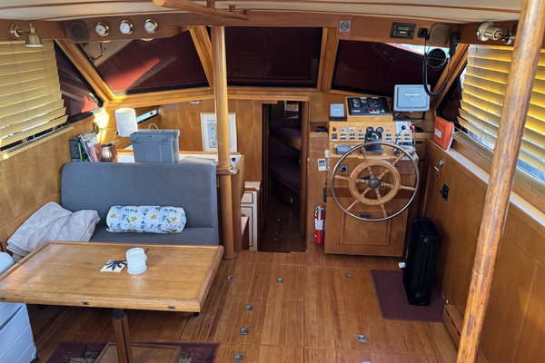 Adagio 37ft President Yacht For Sale