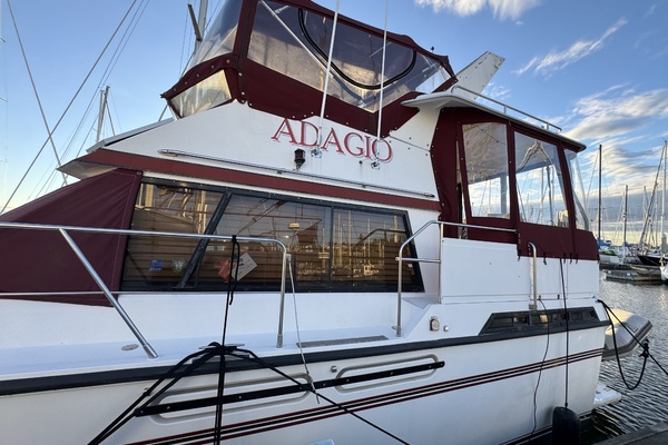 Adagio 37ft President Yacht For Sale