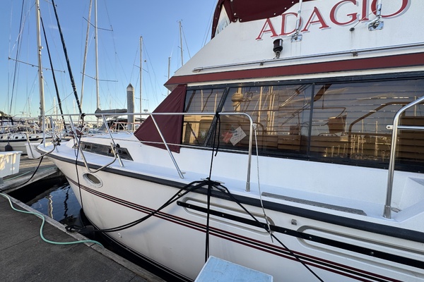 Adagio 37ft President Yacht For Sale