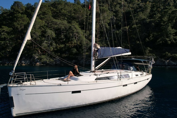 51-ft-Bavaria-2015-- Antalya  Turkey  yacht for sale