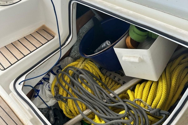 40ft Jeanneau Yacht For Sale