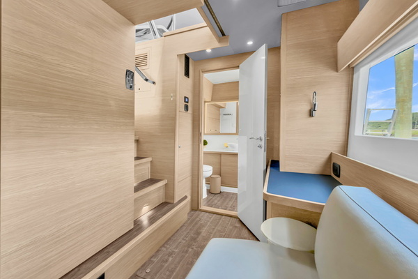 Aquila 54 Yacht Yacht For Sale