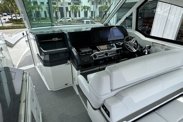38ft Formula Yacht For Sale