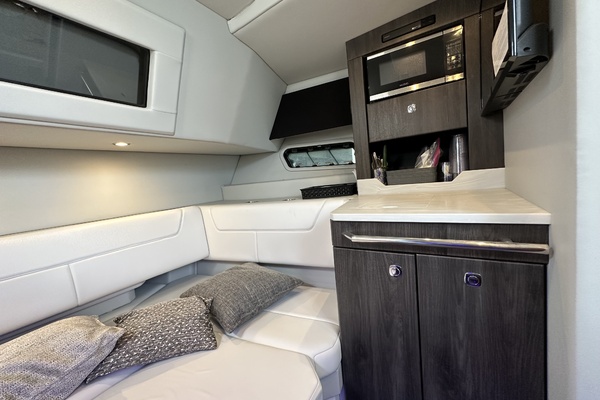 38ft Formula Yacht For Sale