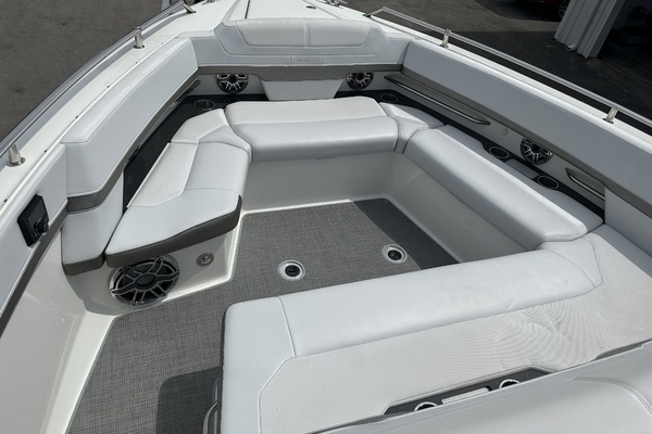 38ft Formula Yacht For Sale