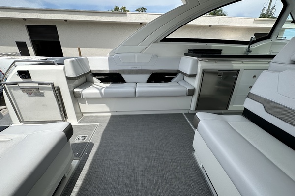 38ft Formula Yacht For Sale