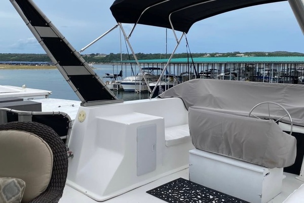 77ft Sumerset Yacht For Sale