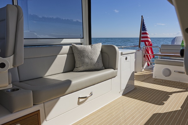 In Stock 38ft MJM Yacht For Sale