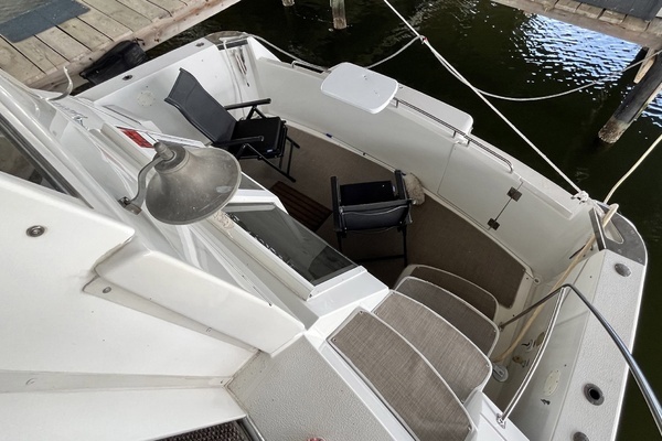 1997 Carver 50