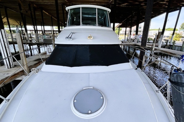 1997 Carver 50