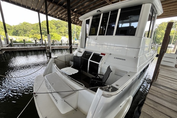 1997 Carver 50