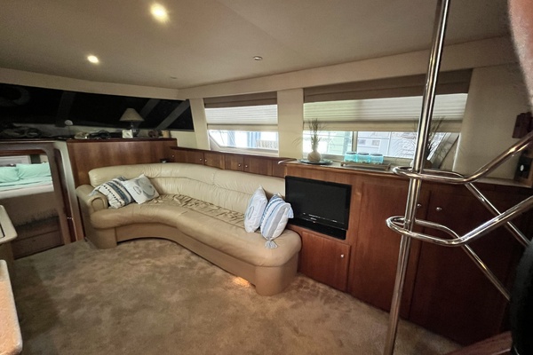 50ft Carver Yacht For Sale