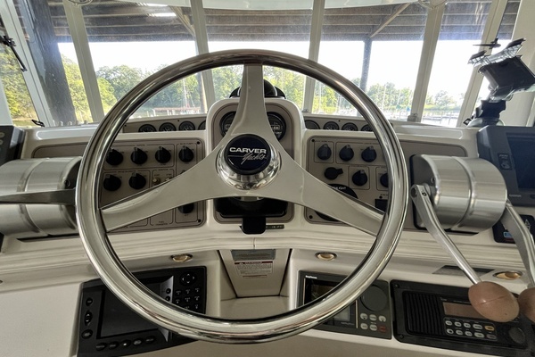 1997 Carver 50