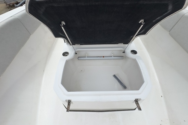 28ft Sea Fox Yacht For Sale