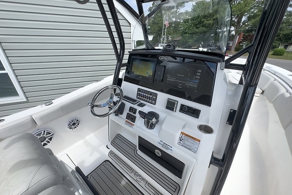 28ft Sea Fox Yacht For Sale