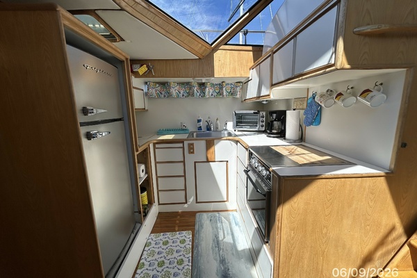 Live 4 2 Day 44ft High Tech Yachts Yacht For Sale