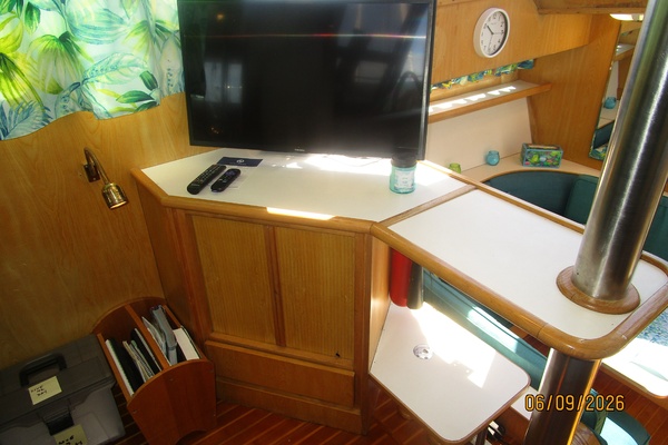 Live 4 2 Day 44ft High Tech Yachts Yacht For Sale