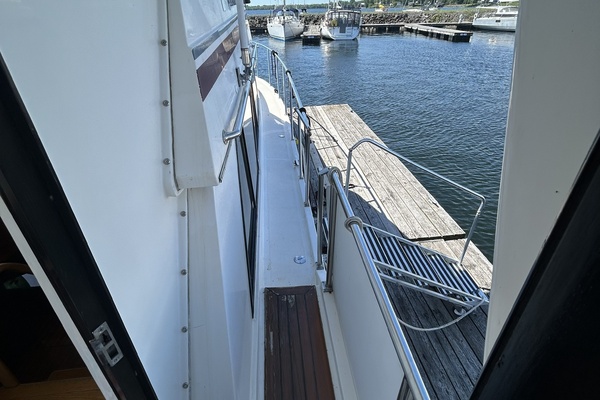 Live 4 2 Day 44ft High Tech Yachts Yacht For Sale
