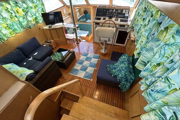 Live 4 2 Day 44ft High Tech Yachts Yacht For Sale