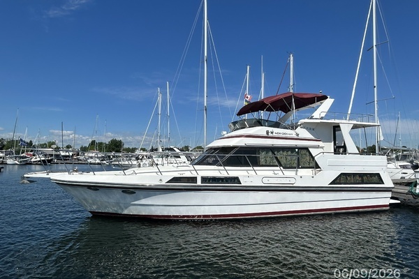 44-ft-High Tech Yachts-1988-Sundeck-Live 4 2 Day-Rouses Point New York United States yacht for sale