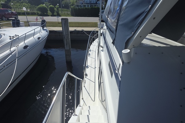 51ft Blue Water Yacht For Sale