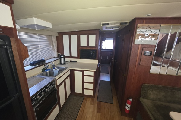 51ft Blue Water Yacht For Sale