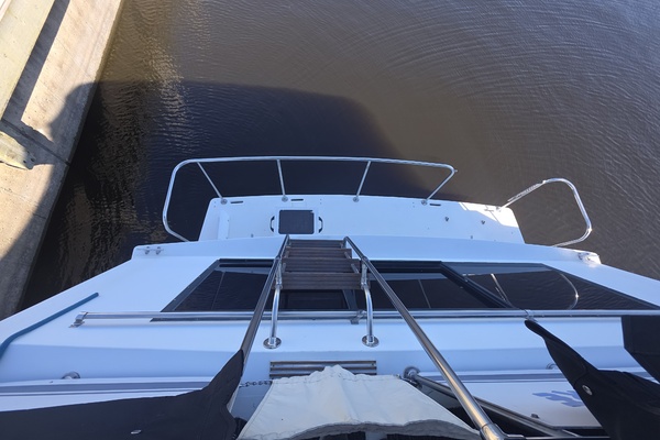 51ft Blue Water Yacht For Sale