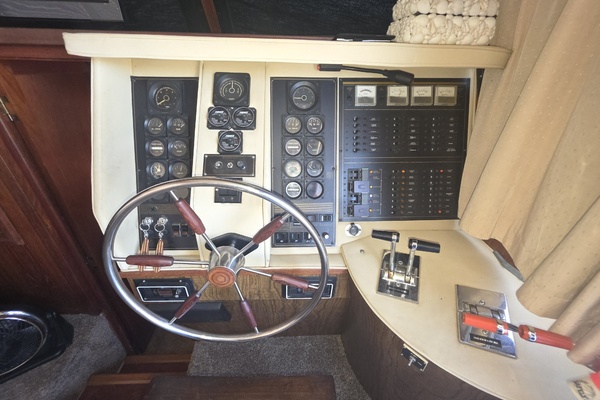 51ft Blue Water Yacht For Sale