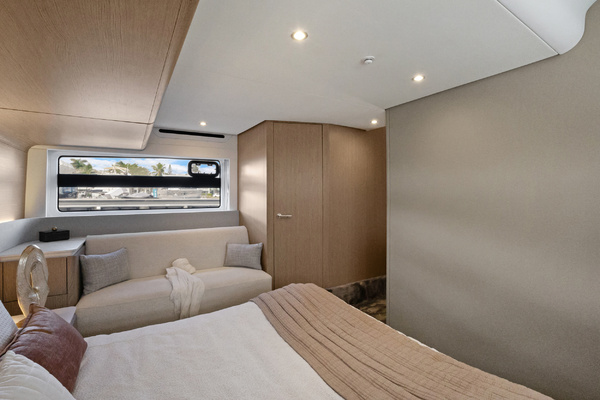 53ft Azimut Yacht For Sale