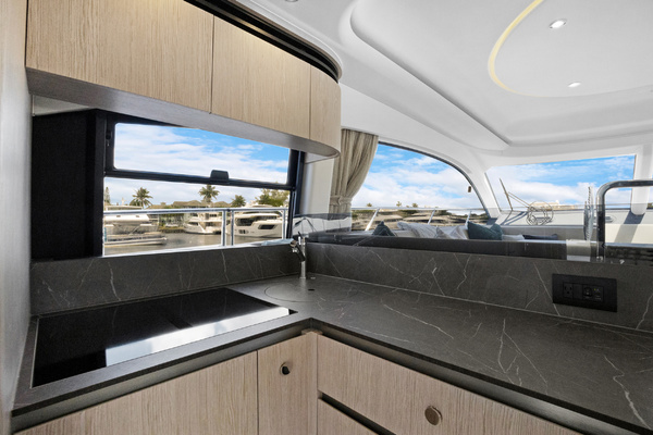 53ft Azimut Yacht For Sale