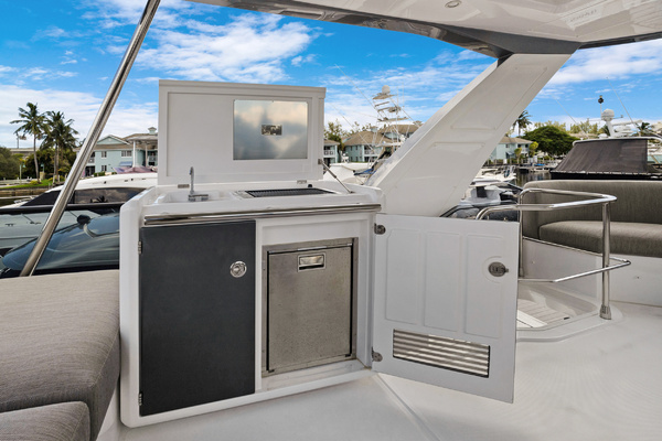 53ft Azimut Yacht For Sale