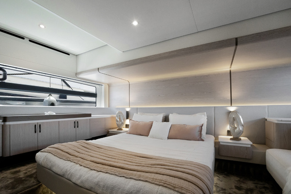 53ft Azimut Yacht For Sale