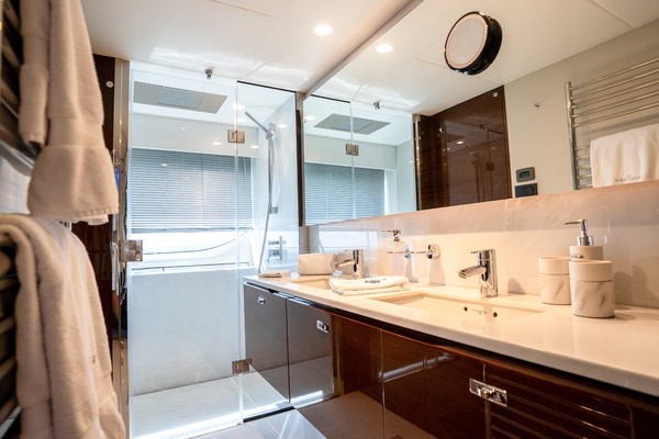 Lady M  85ft Princess Yacht For Sale
