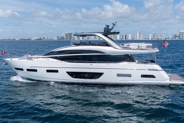 2020 Princess 85