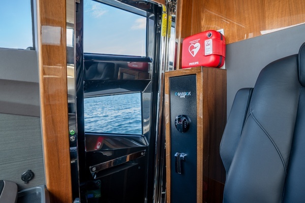 Princess Y85 Yacht For Sale
