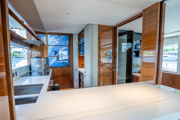 Lady M  85ft Princess Yacht For Sale