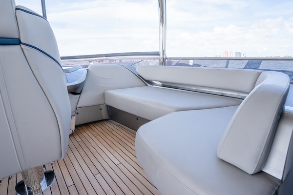 Princess Y85 Yacht For Sale