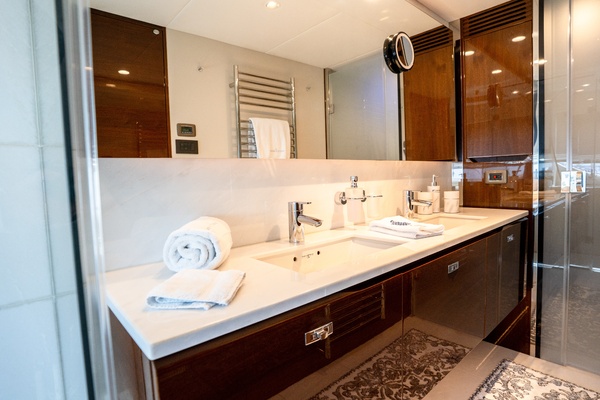 Lady M  85ft Princess Yacht For Sale