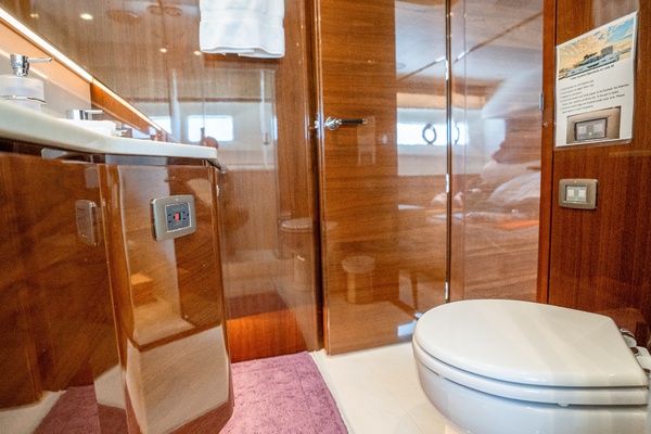 Lady M  85ft Princess Yacht For Sale