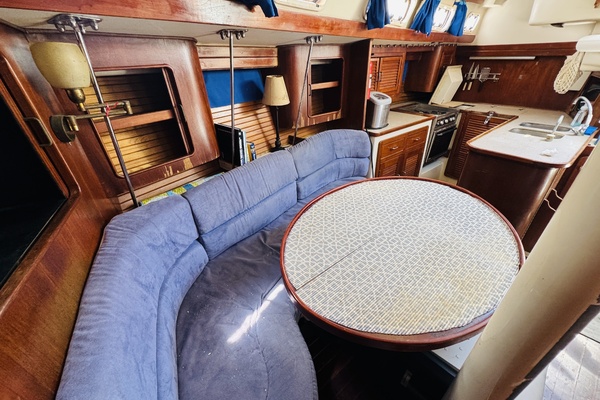 Serenity 45ft Catalina Yacht For Sale